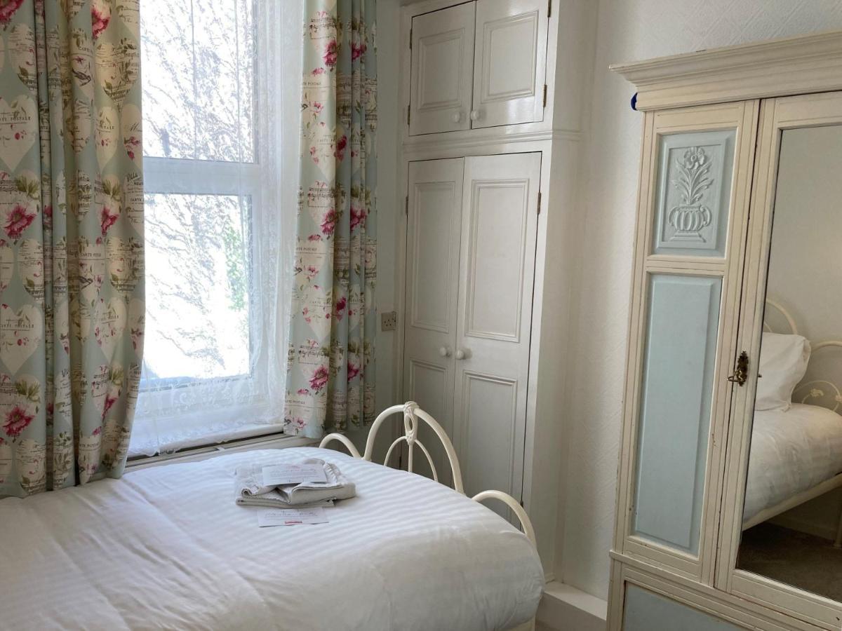 דירות ונטור Flat 2, 1 Alexandra Gardens מראה חיצוני תמונה