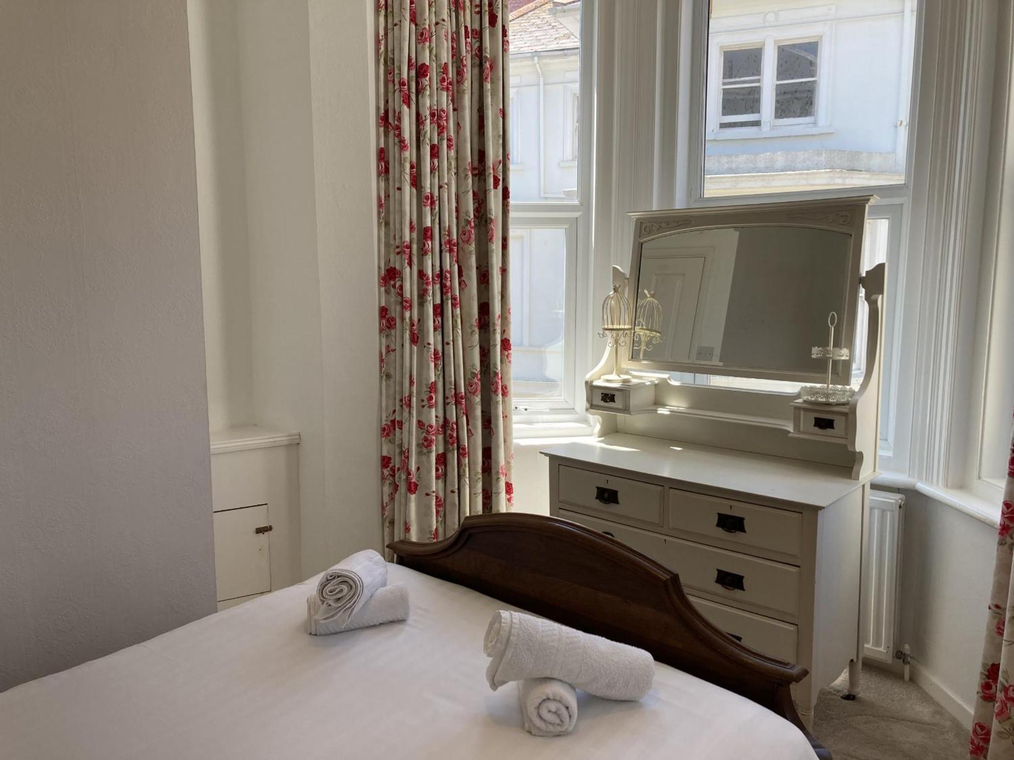דירות ונטור Flat 2, 1 Alexandra Gardens מראה חיצוני תמונה